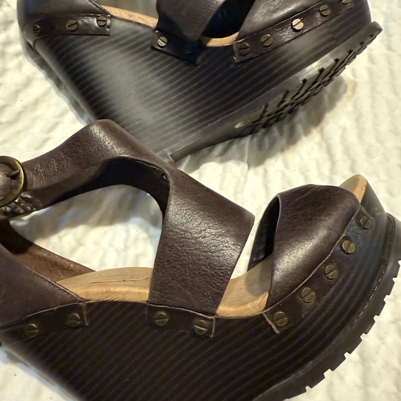 Jessica Simpson Black Open-Toe Heels - Picture 6 of 11